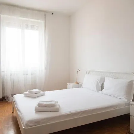 Youhosty - Villoresi 6p, 5 Apartamento