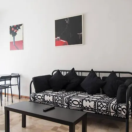 Youhosty - Villoresi 6p, 5 Apartamento
